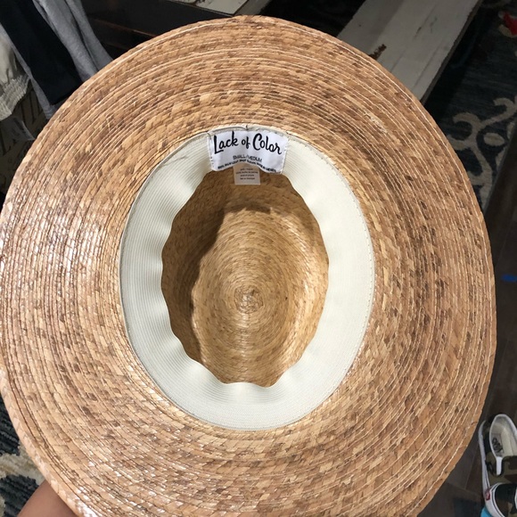 Hat - Picture 4 of 6